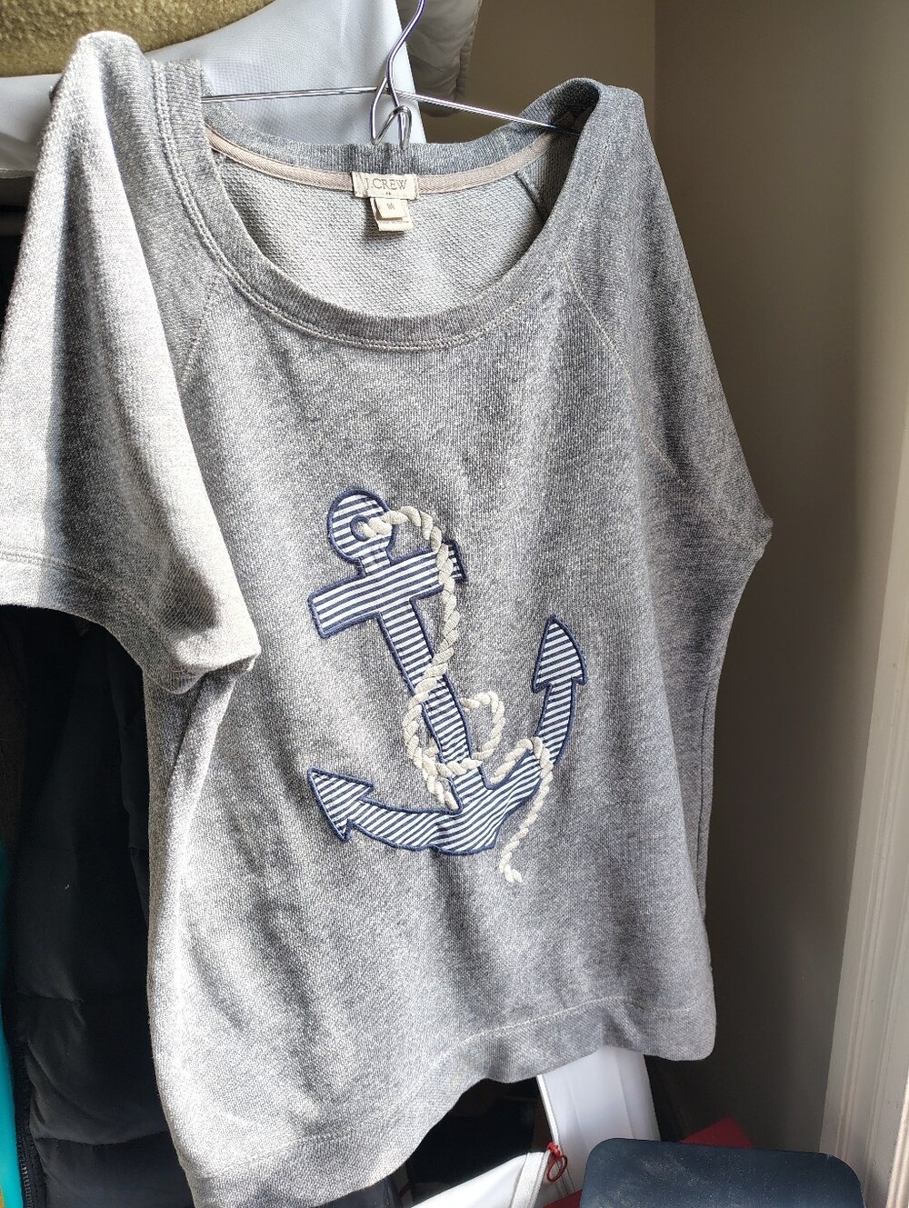 J. Crew Grey 🩶 Crew Neck Sweatshirt Tee Size M